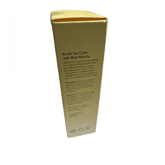 Rael Beauty Refresh Button Calming Cica Cleansing Water New in Box 5.07 Fl oz - Picture 3 of 11